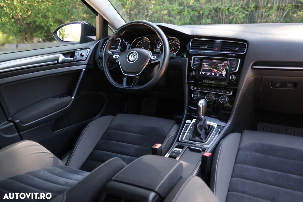 Volkswagen Golf 1.4 TSI Comfortline DSG - 18
