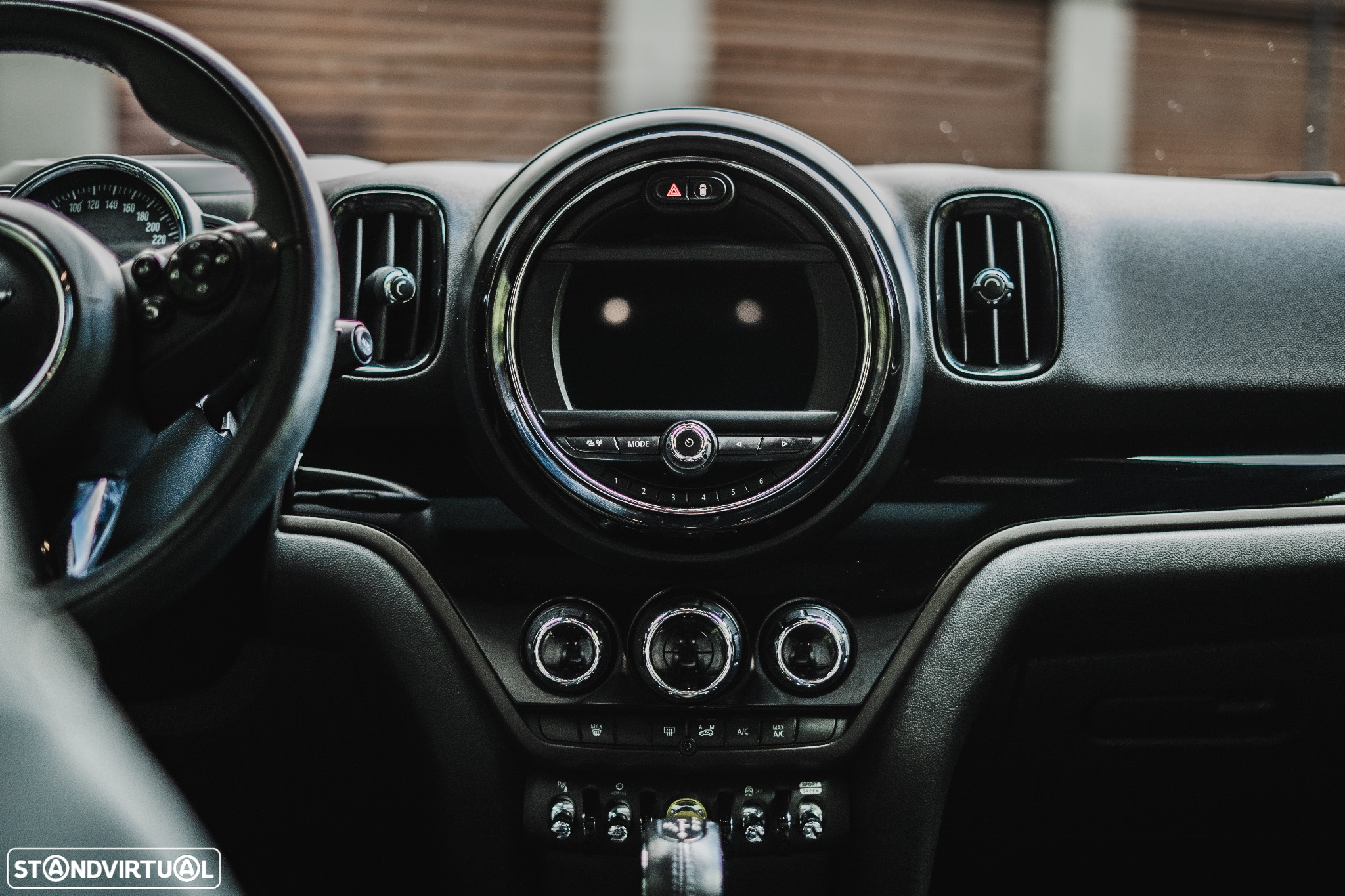MINI Countryman Cooper SE ALL4 Auto - 28