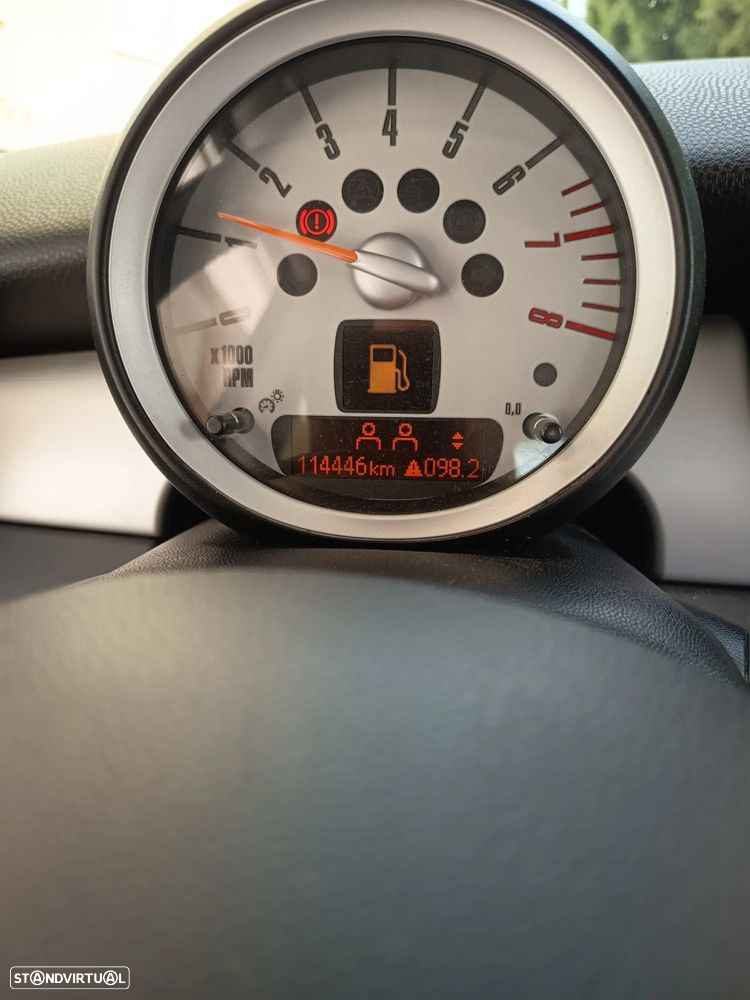 MINI 3 Portas One 1.4 - 7