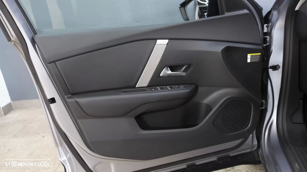 Citroën e-C4 50 kWh Plus - 15