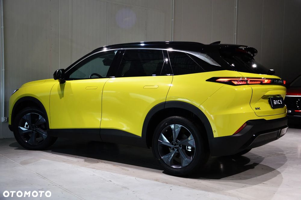 BAIC 5 1.5T Luxury DCT - 12