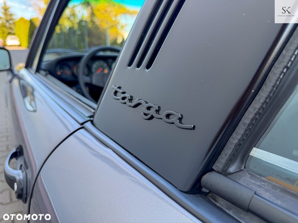 Porsche 911 - 18