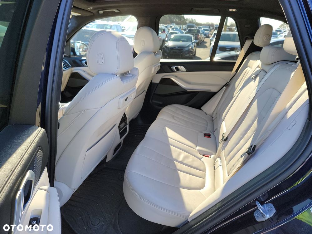 BMW X5 xDrive40i sport - 12