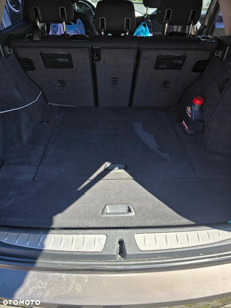 BMW Seria 3 318d - 10