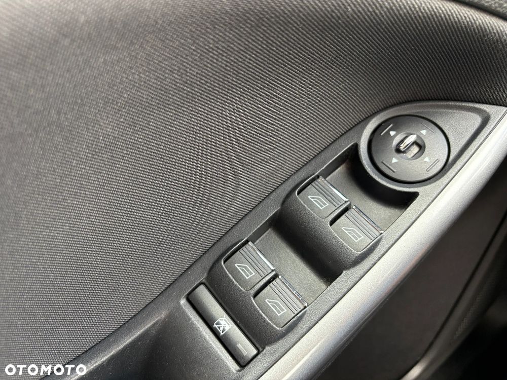 Ford Focus 1.6 EcoBoost Gold X (Edition) - 18