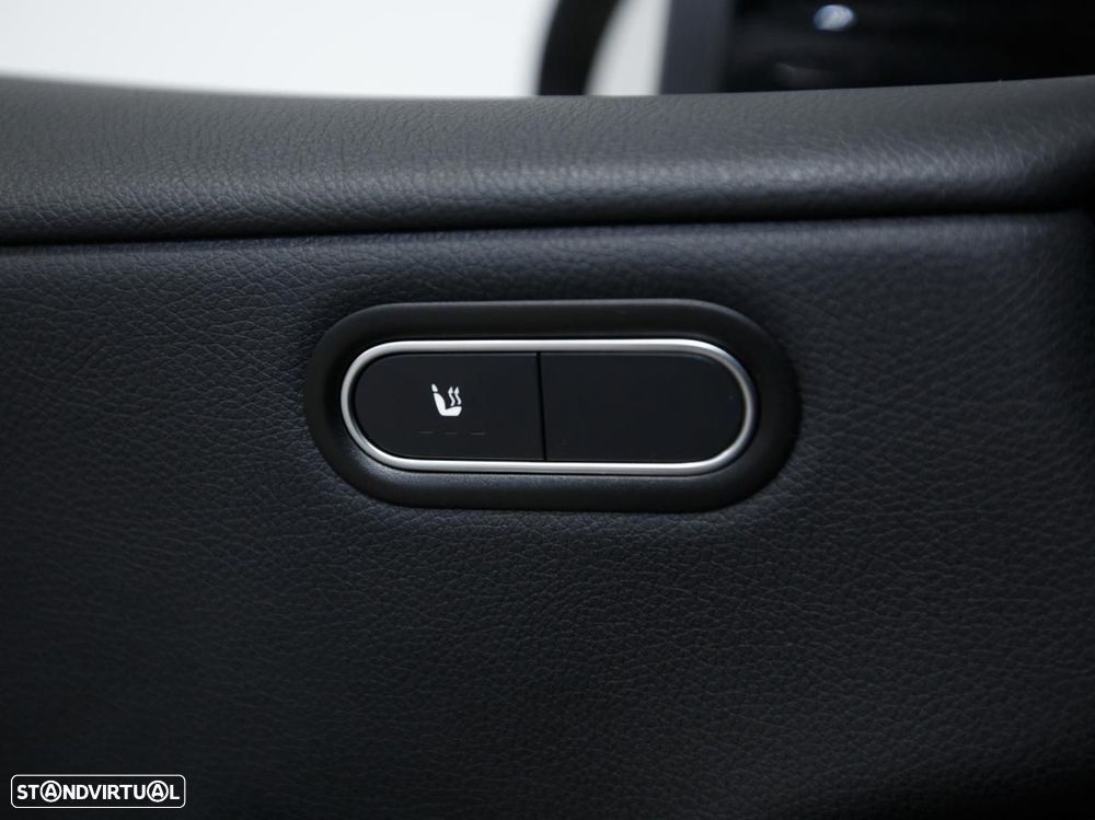 Mercedes-Benz A 250 e - 14