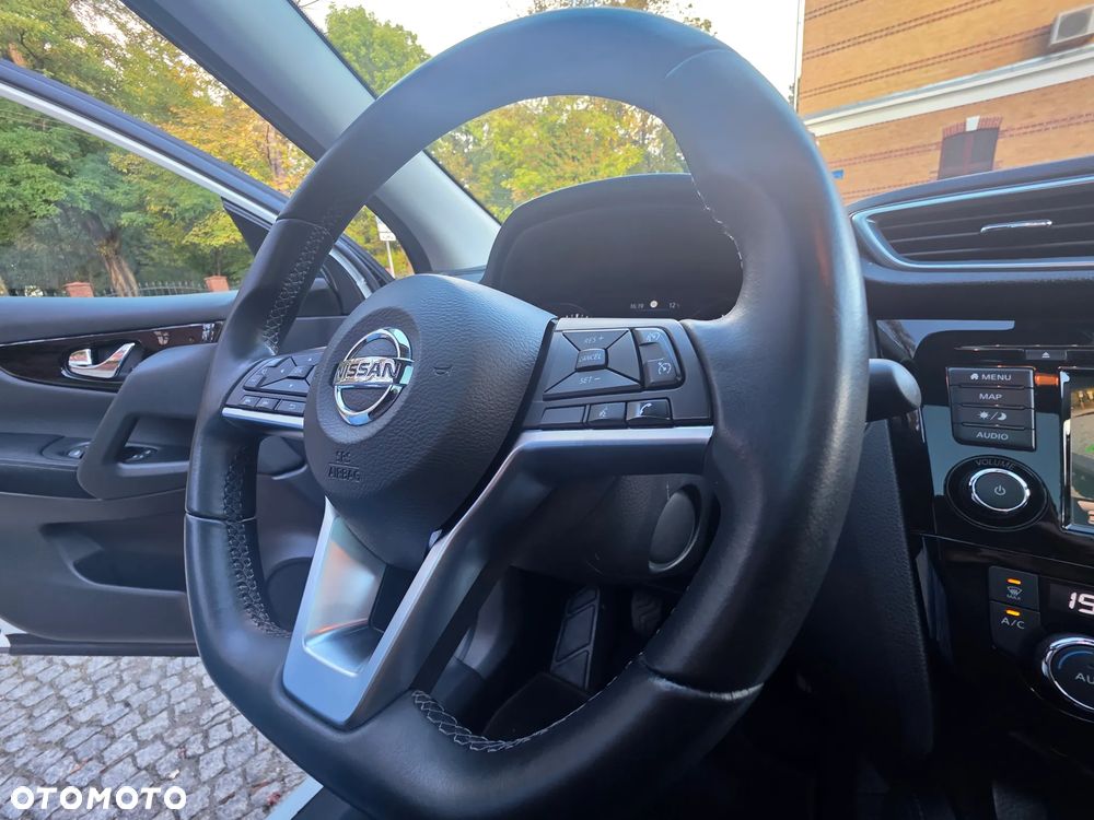 Nissan Qashqai - 14