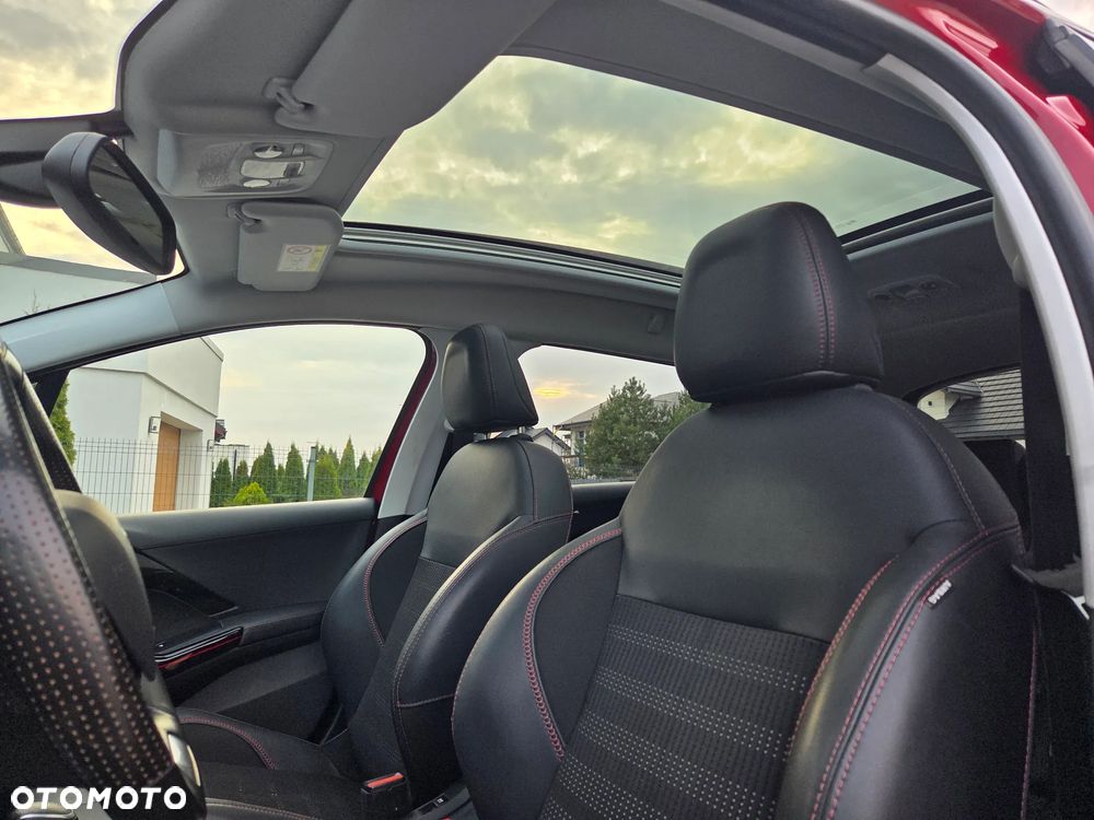Peugeot 2008 BlueHDi 120 EAT6 Black Edition - 22