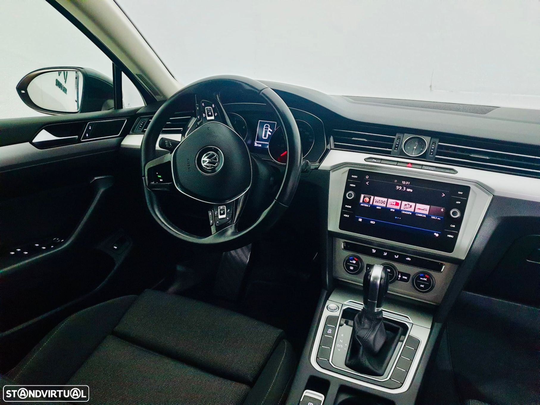 VW Passat - 9