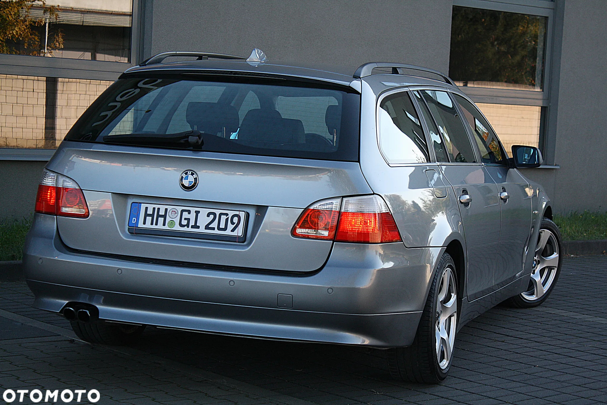 BMW Seria 5 - 16
