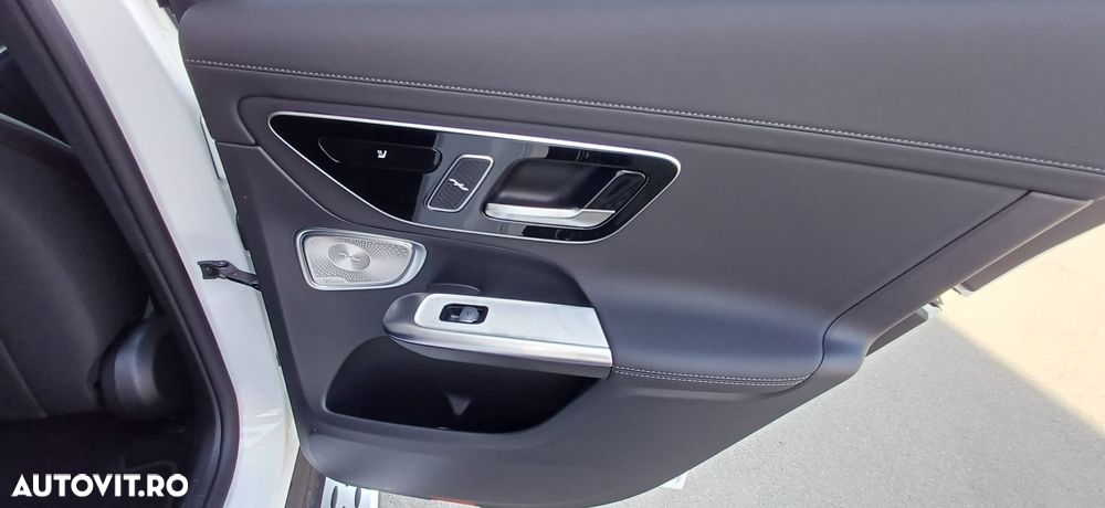Mercedes-Benz GLC - 26