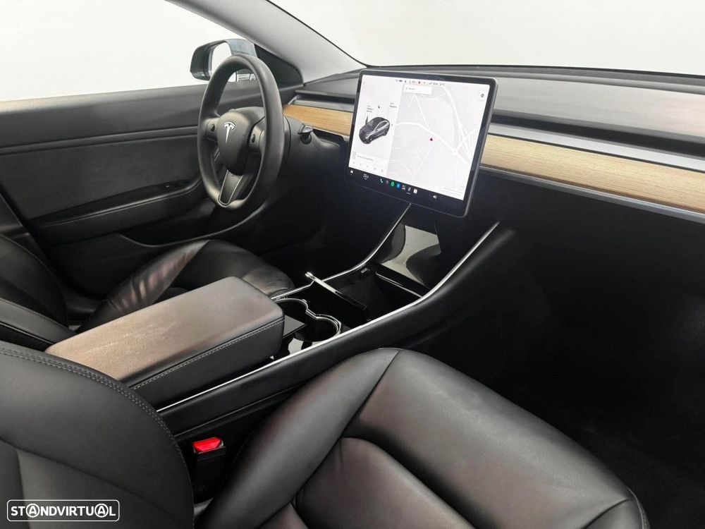 Tesla Model 3 Long-Range Dual Motor AWD - 12
