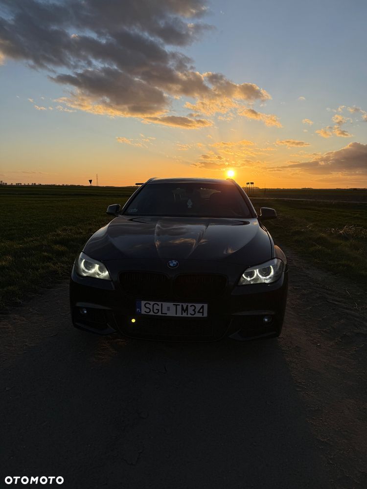 BMW Seria 5 525d - 10
