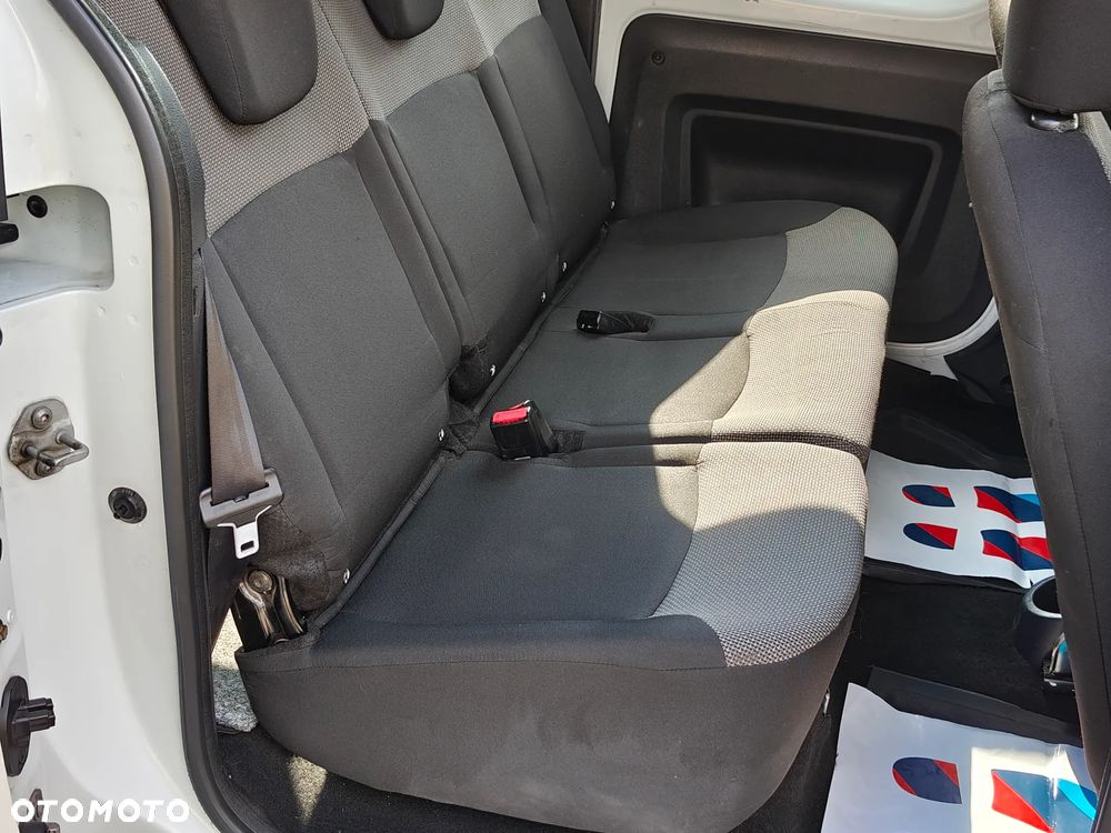 Dacia Dokker 1.5 Blue dCi Laureate - 8