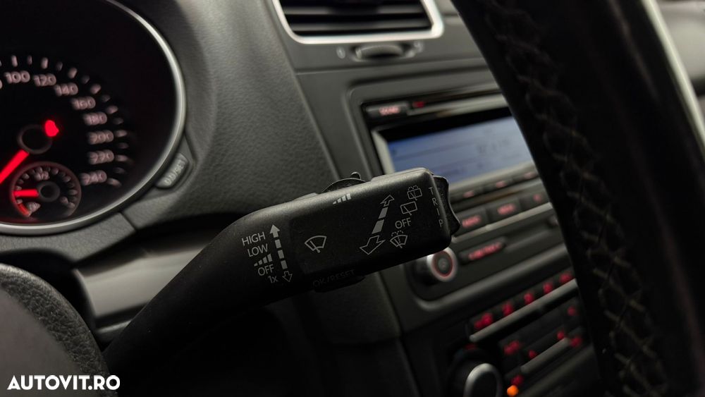 Volkswagen Golf 1.2 TSI Style - 19