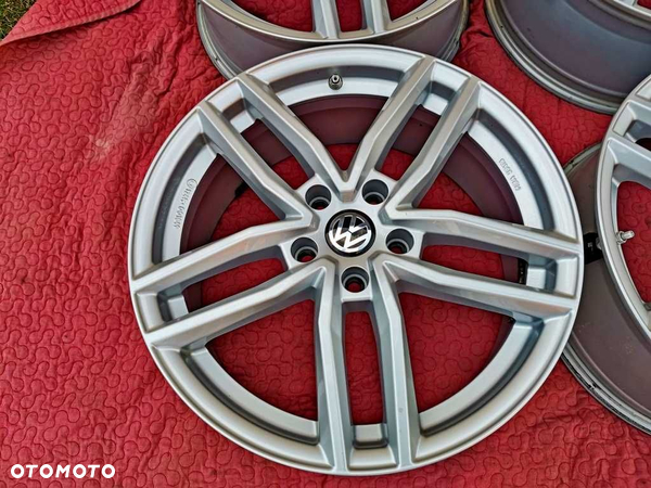ALUFELGI 18' VW TIGUAN T-Roc Passat Golf - ET51 - 5x112 - j.NOWE