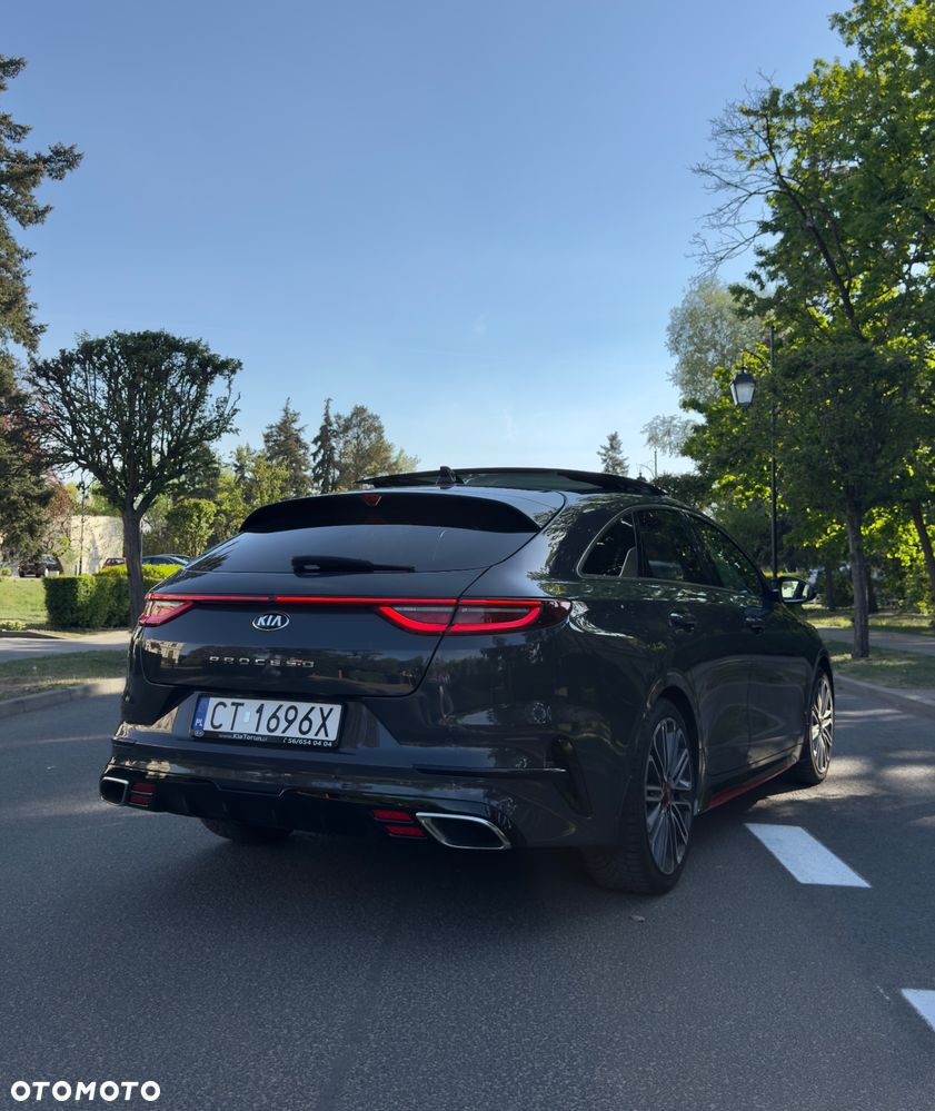 Kia ProCeed - 4
