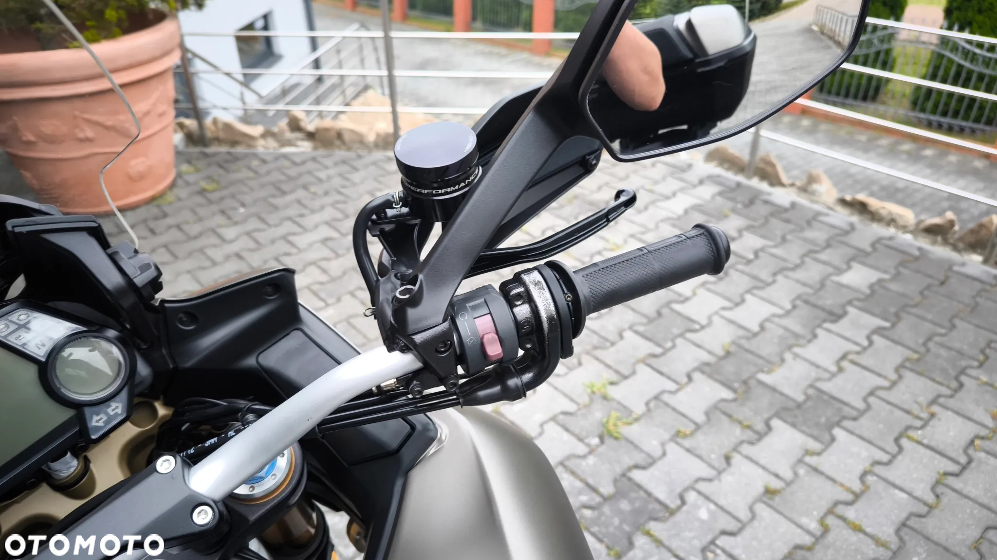 Ducati Multistrada - 20