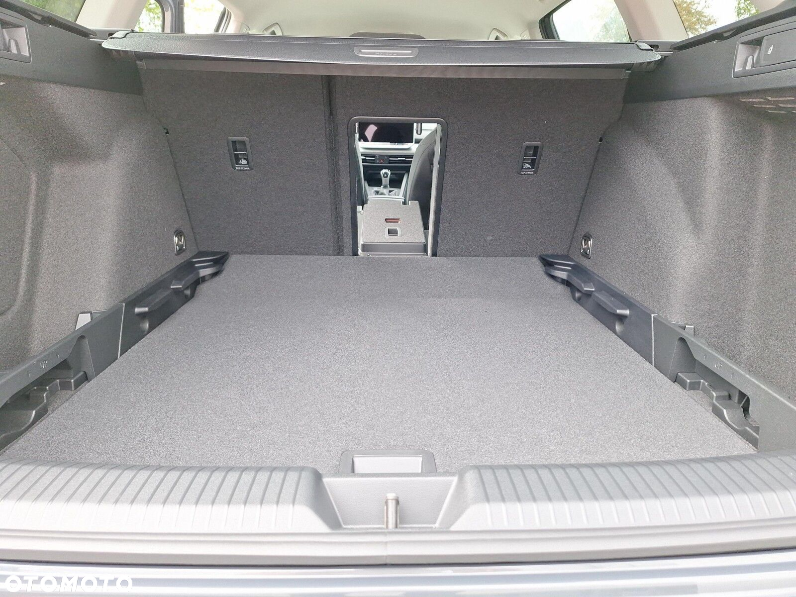Volkswagen Golf VIII 1.5 TSI Life Plus - 24