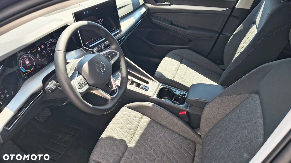 Volkswagen Golf Variant - 15