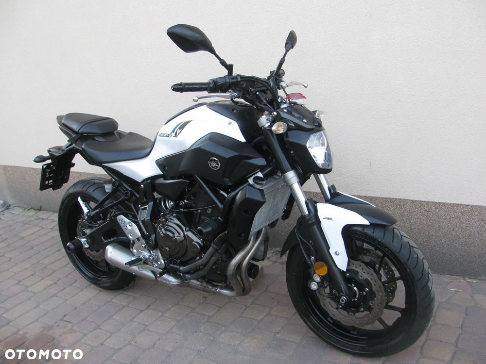 Yamaha MT - 14
