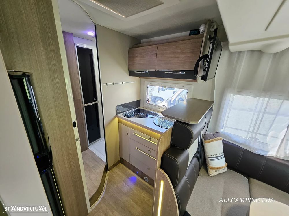 Chausson Flash Salão "Maxi Lounge+Cama de Casal Elétrica - 15