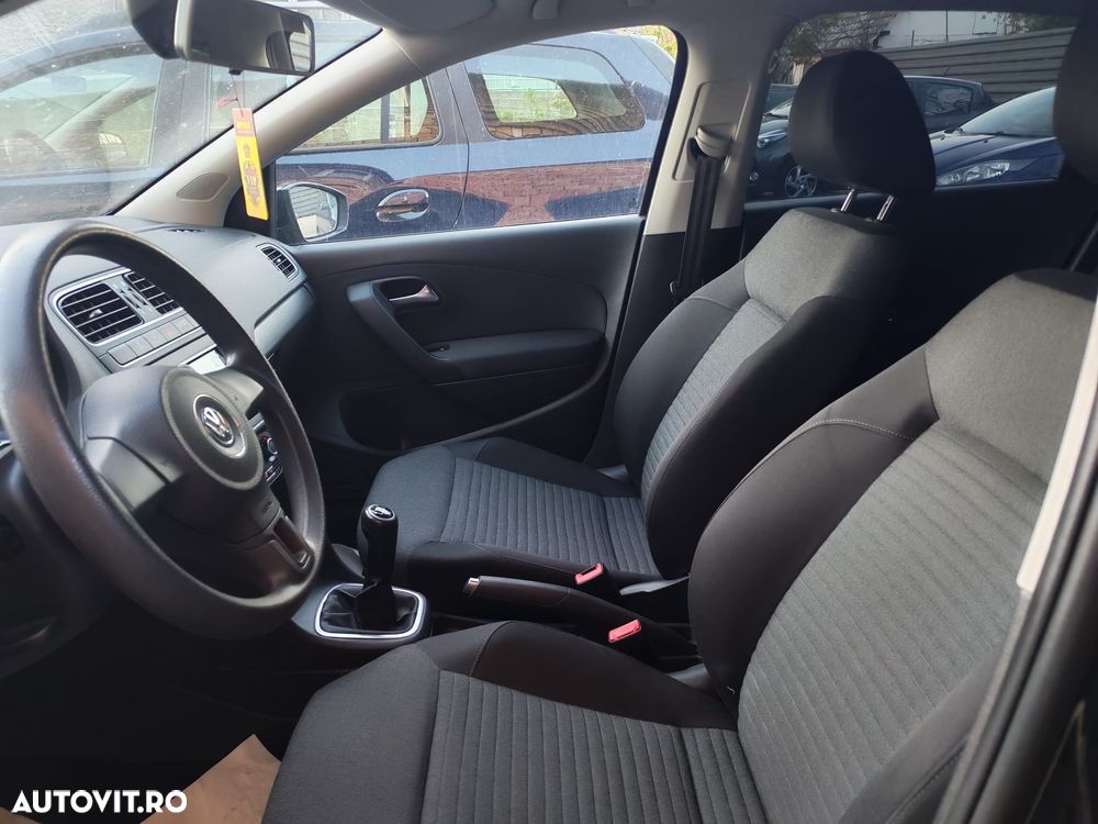 Volkswagen Polo 1.6 TDI Blue Motion Style - 16