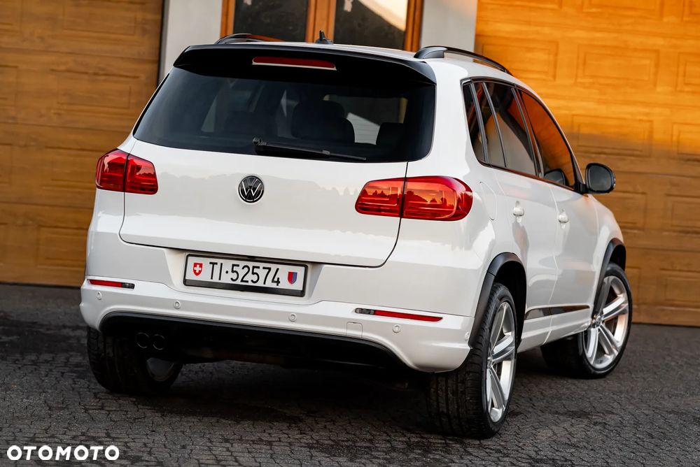 Volkswagen Tiguan 2.0 TSI 4Mot Perfectline R-Style DSG - 17