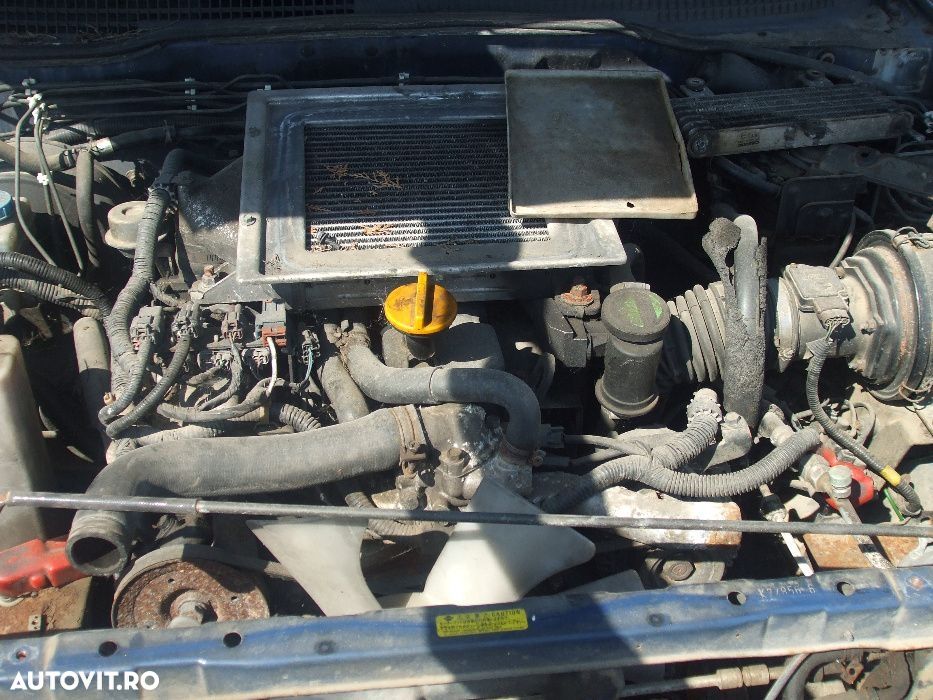 Dezmembrez NISSAN  TERRANO 2  in 2 sau 4 usi - 5
