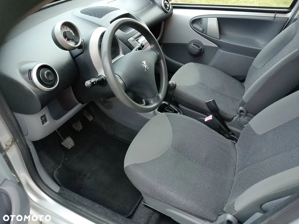 Peugeot 107 - 6