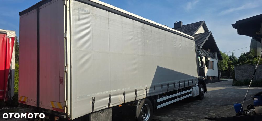Mercedes-Benz Actros - 5
