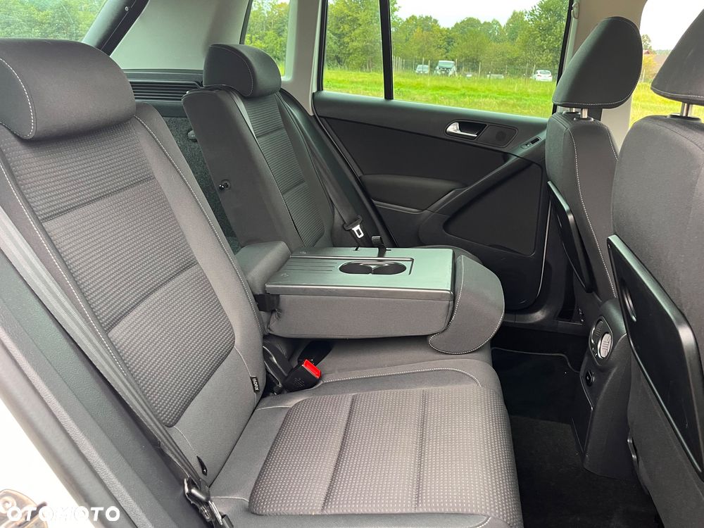 Volkswagen Tiguan 1.4 TSI Sport & Style - 25