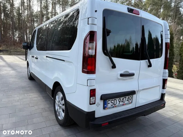 Nissan NV300 - 26