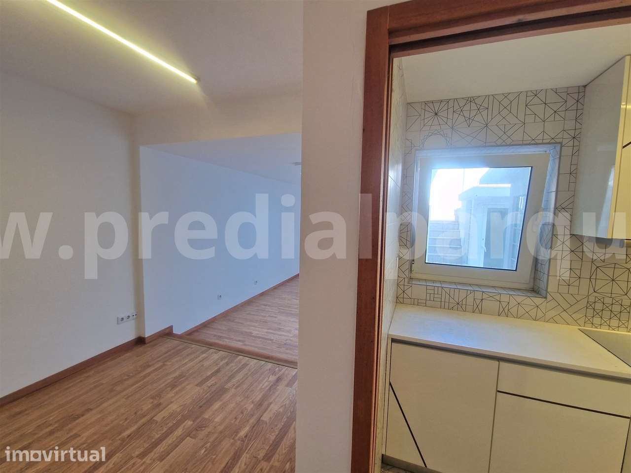 Moradia T3+1 para venda no Bairro António Aroso - Grande imagem: 5/29