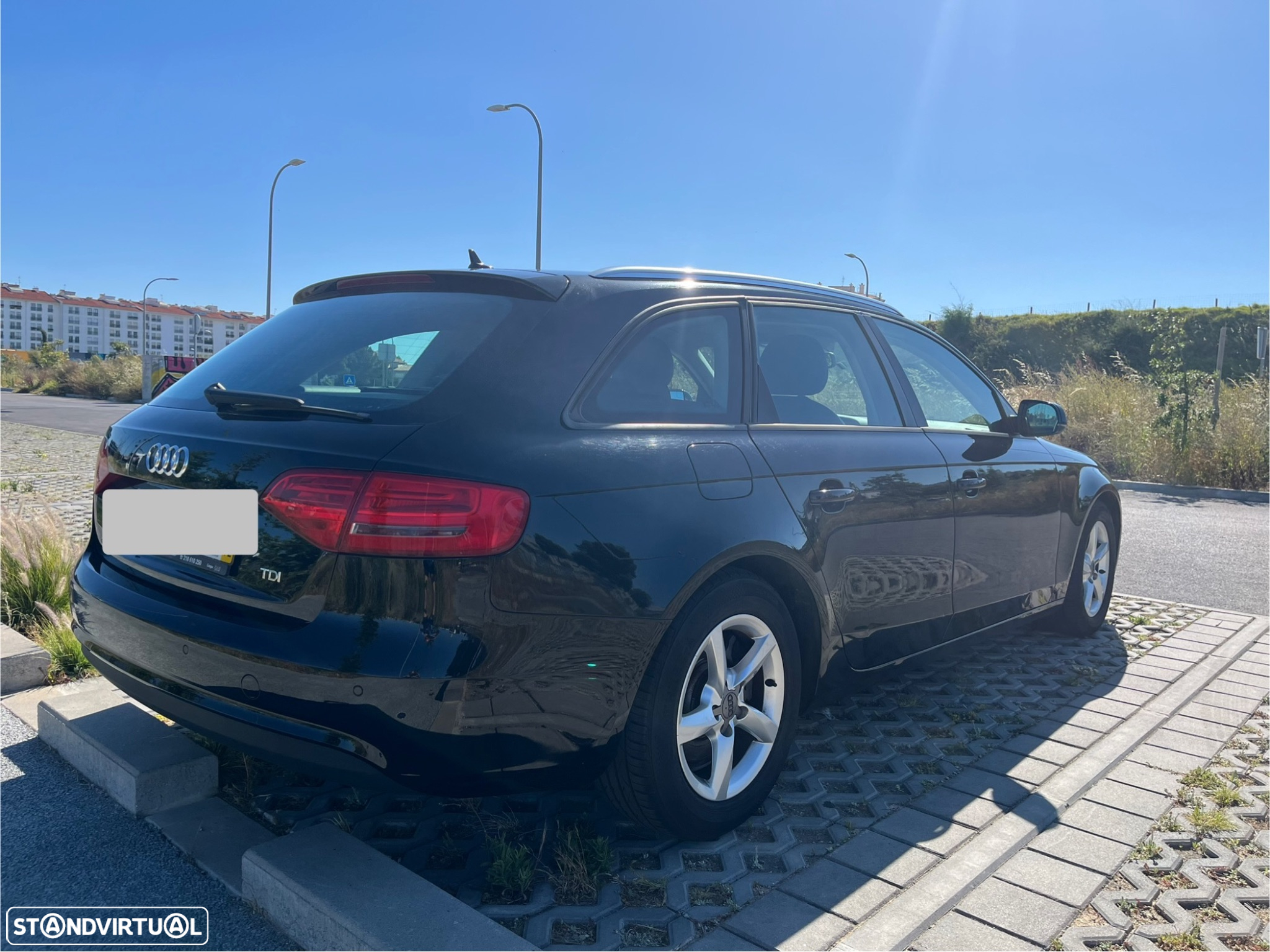 Audi A4 Avant 2.0 TDI Business Line Advance - 3