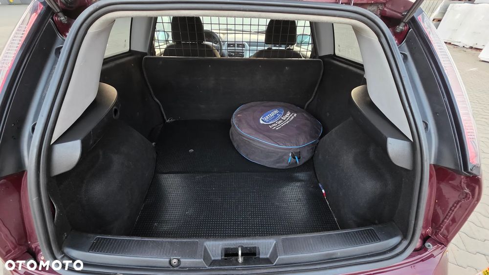 Fiat Punto VAN - 22