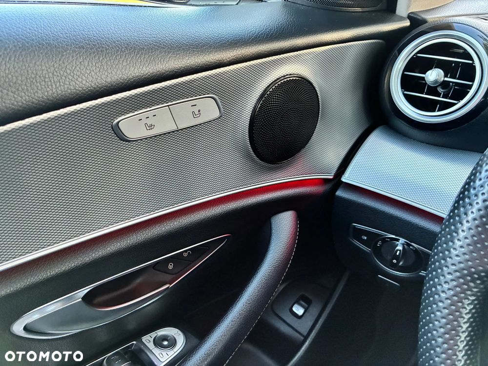 Mercedes-Benz Klasa E 200 9G-TRONIC Avantgarde - 13