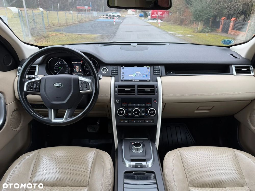 Land Rover Discovery Sport - 2