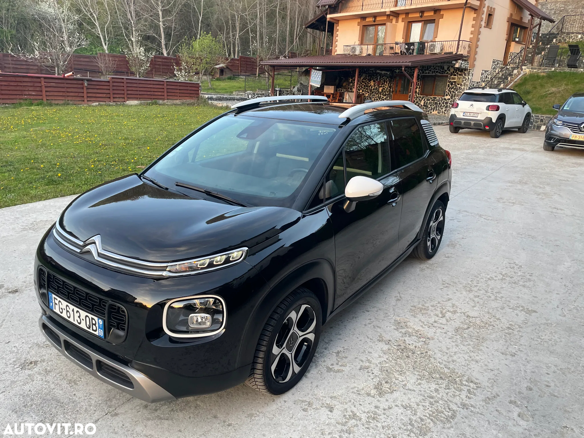 Citroën C3 AIRCROSS 1.2 PureTech S&S EAT6 Shine - 11