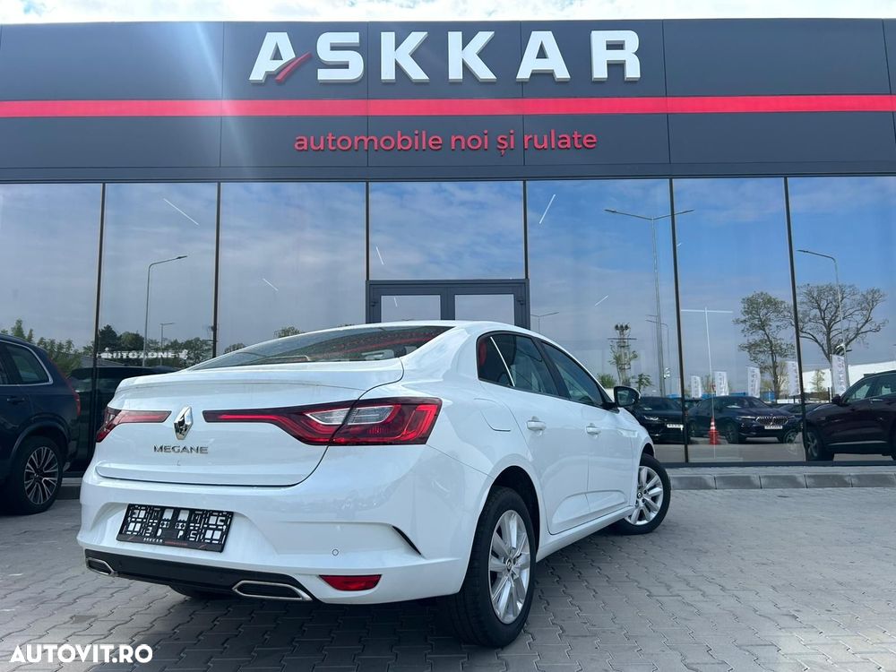 Renault Megane TCe 140 GPF EDC Equilibre - 6
