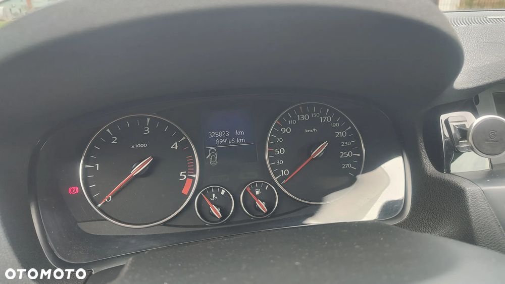 Renault Laguna dCi 150 FAP Bose - 8