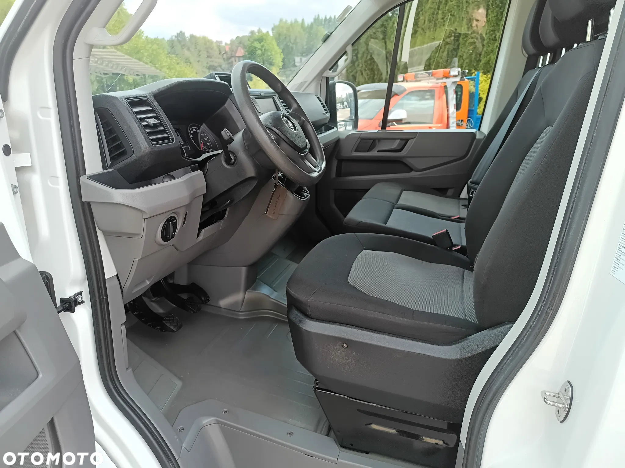 Volkswagen Crafter - 12