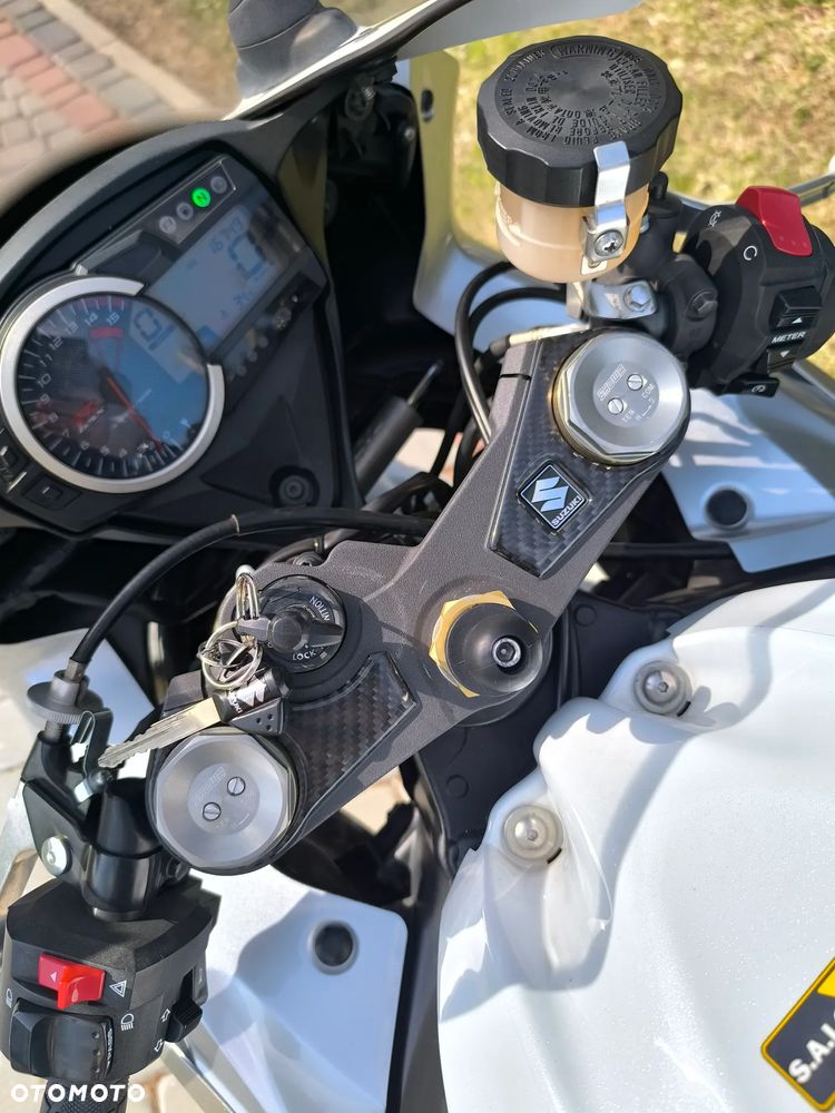 Suzuki GSX-R - 18