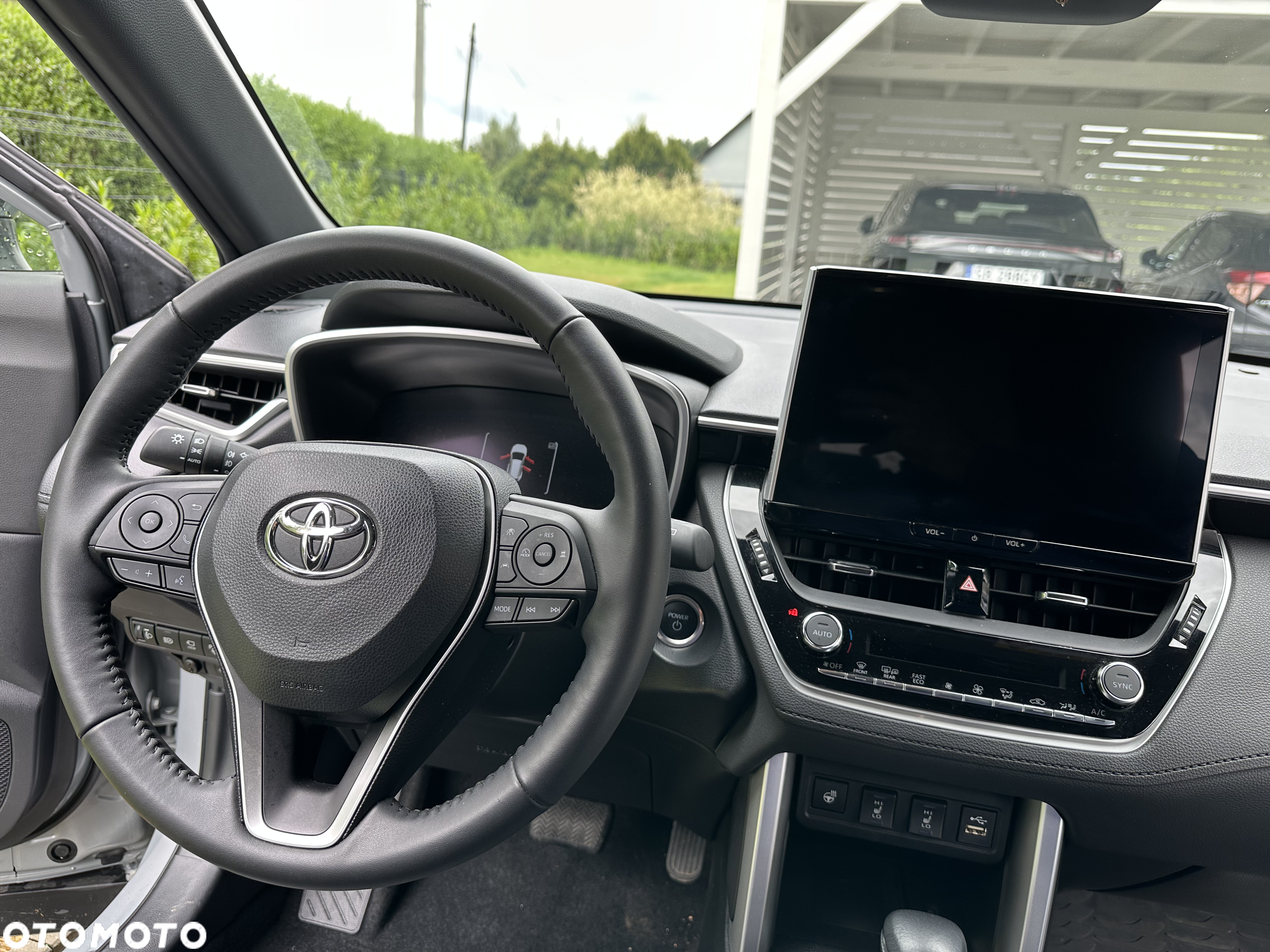 Toyota Corolla Cross 2.0 Hybrid Premiere Edition - 8