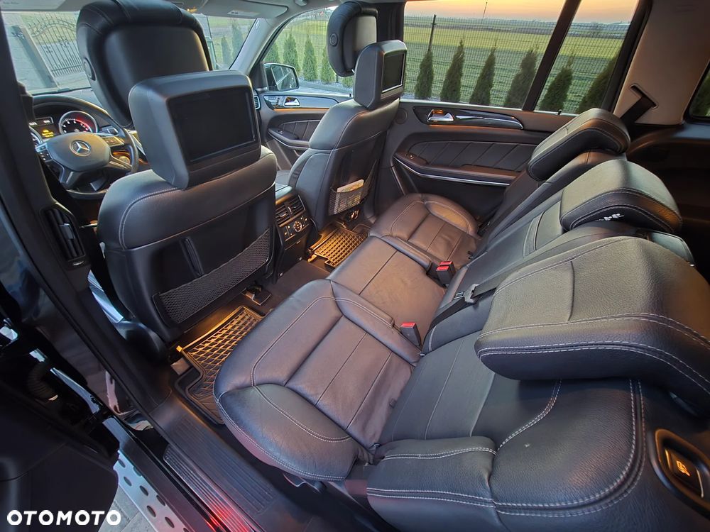 Mercedes-Benz GL 500 4Matic (BlueEFFICIENCY) 7G-TRONIC - 11
