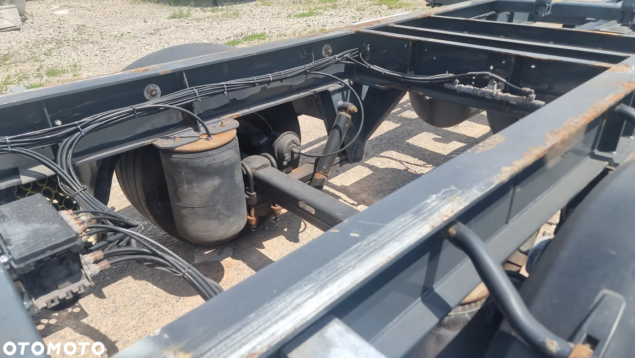 Schwarzmuller 25.500zł netto TANDEM BDF 7.45-7.80m SCHWARZMULLER DHL/DACHSER/DPD GÓRNY ZACZEP  2017ROK OPONY 385/55R22.5 HAMULCE TARCZOWE osie BPW ECO PLUS MOŻLIWOŚĆ TRANSPORTU - 8