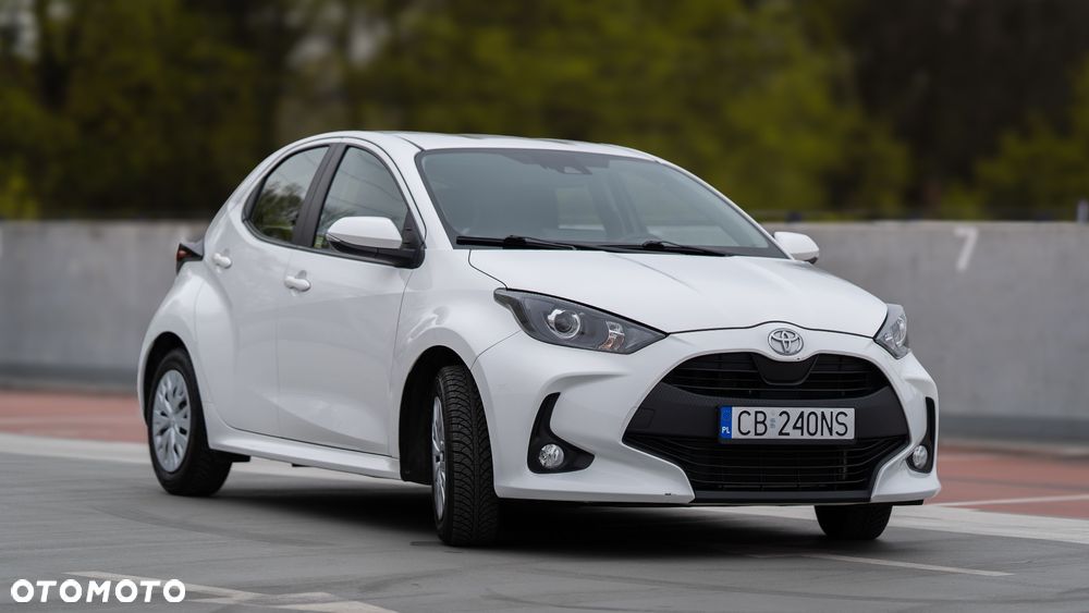 Toyota Yaris - 1