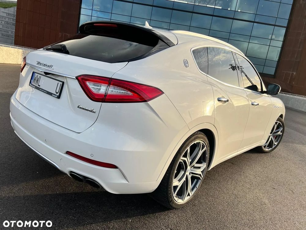 Maserati Levante S - 3