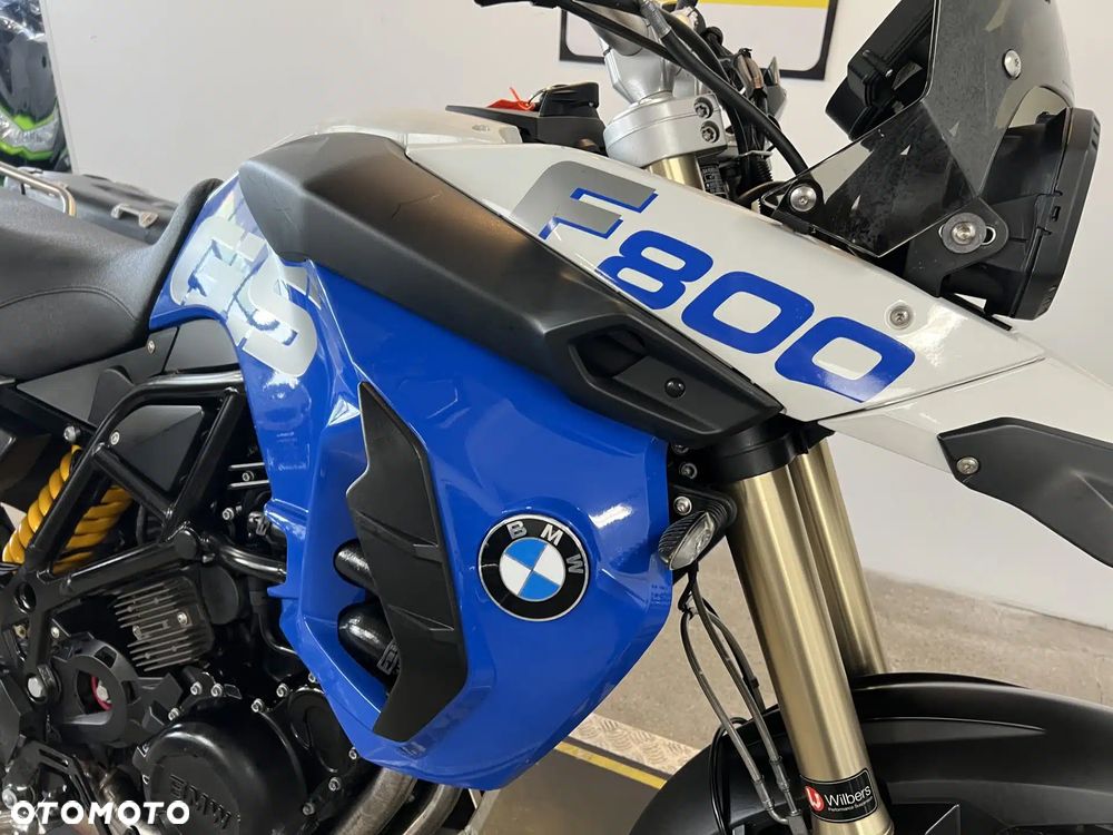 BMW F - 11