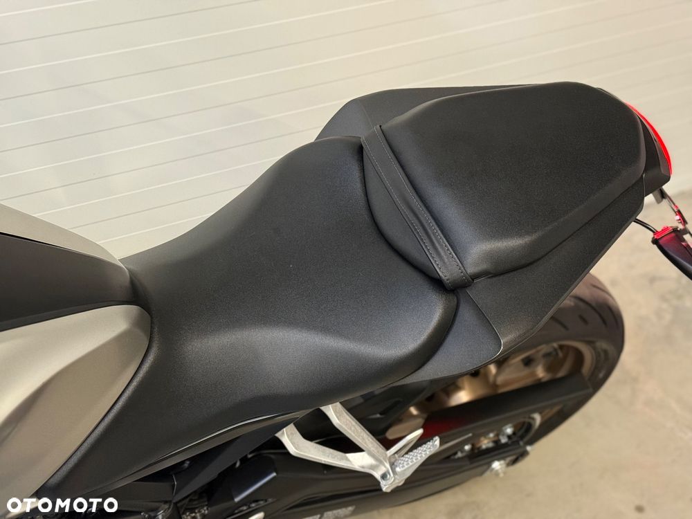 Honda CB - 29